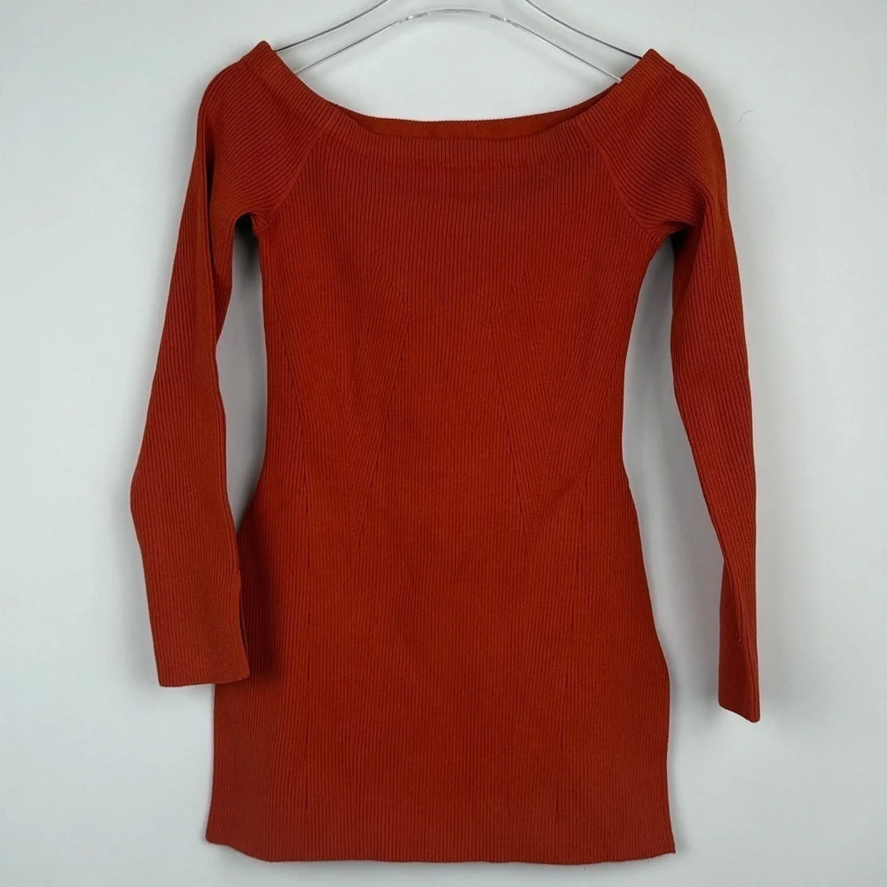 Veronica Beard Derick Off The Shoulder Ribbed Sweater Deep Orange Sz Small NWOT